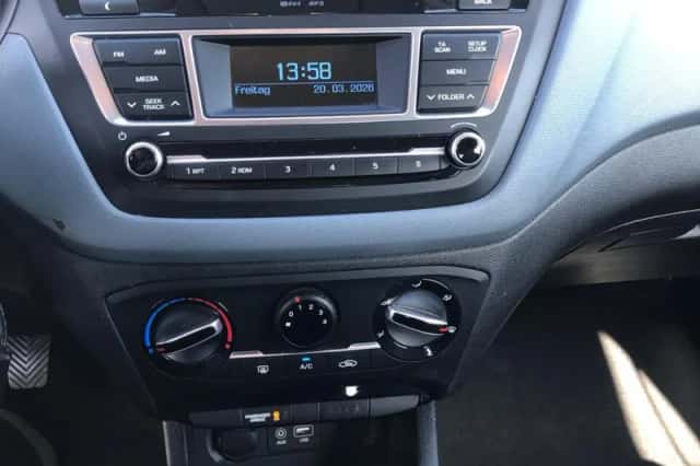Hyundai i20 (2017) thumbnail 6