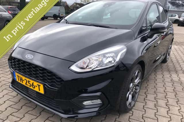 Ford Fiesta (2018) thumbnail 3