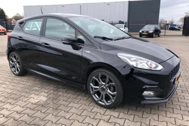 Ford Fiesta (2018) thumbnail 4