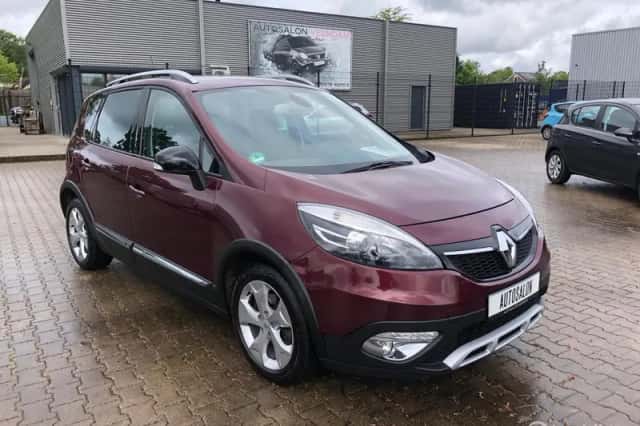 Renault Scénic (2014) thumbnail 1