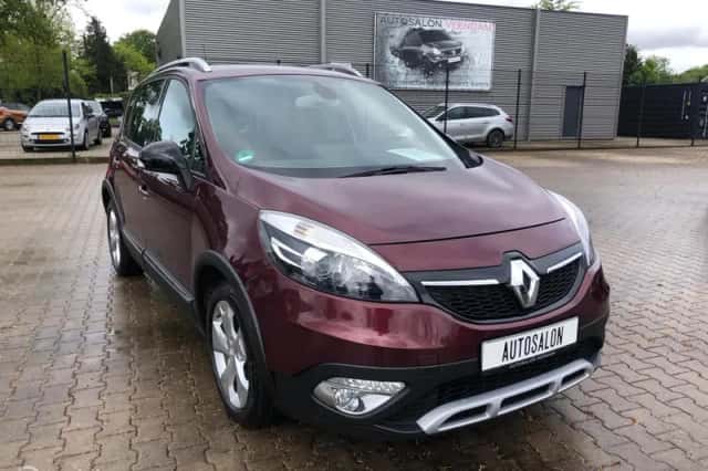 Renault Scénic (2014) thumbnail 2
