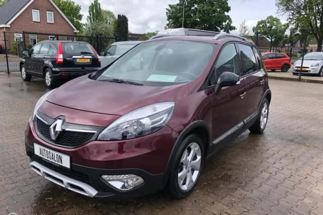 Renault Scénic (2014) thumbnail 3