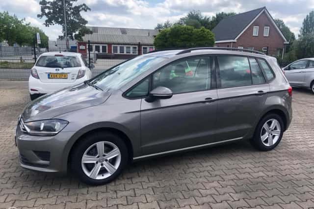 Volkswagen Golf Sportsvan (2014) thumbnail 4