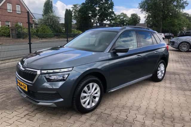 Škoda Kamiq (2021) thumbnail 3