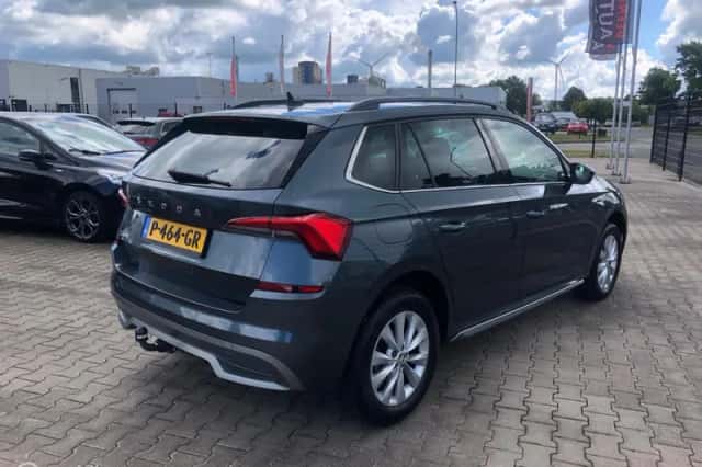 Škoda Kamiq (2021) thumbnail 4