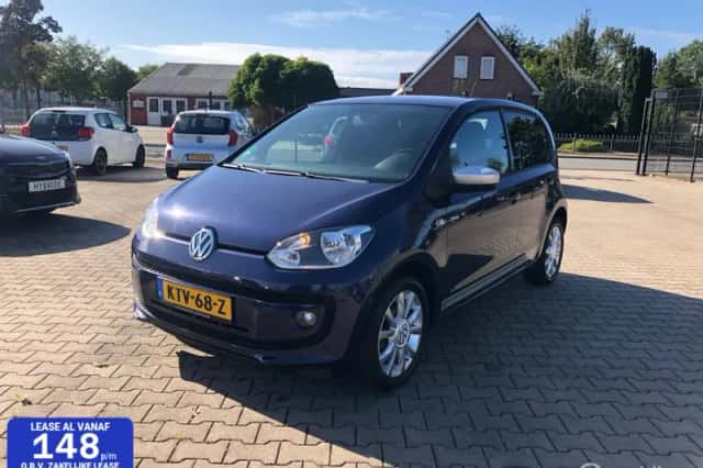 Volkswagen Up! (2016) thumbnail 1