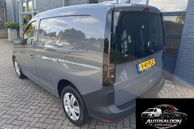 Volkswagen Caddy (2021) thumbnail 3