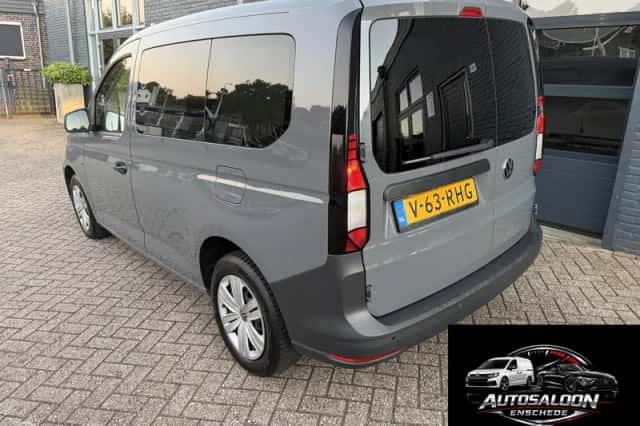 Volkswagen Caddy (2023) thumbnail 3