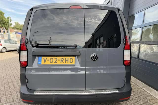 Volkswagen Caddy (2022) thumbnail 4