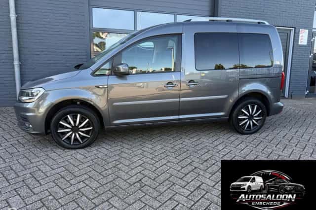 Volkswagen Caddy (2018) thumbnail 2