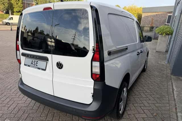 Volkswagen Caddy (2021) thumbnail 5