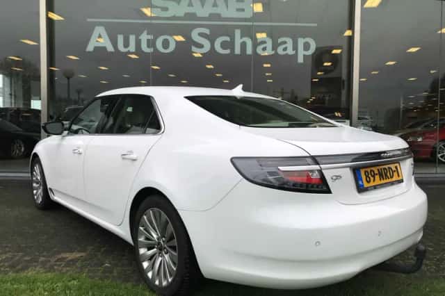 Saab 9-5 (2010) thumbnail 3