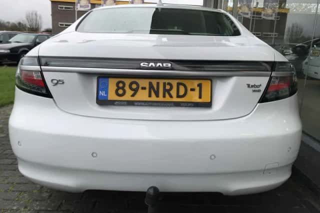 Saab 9-5 (2010) thumbnail 4