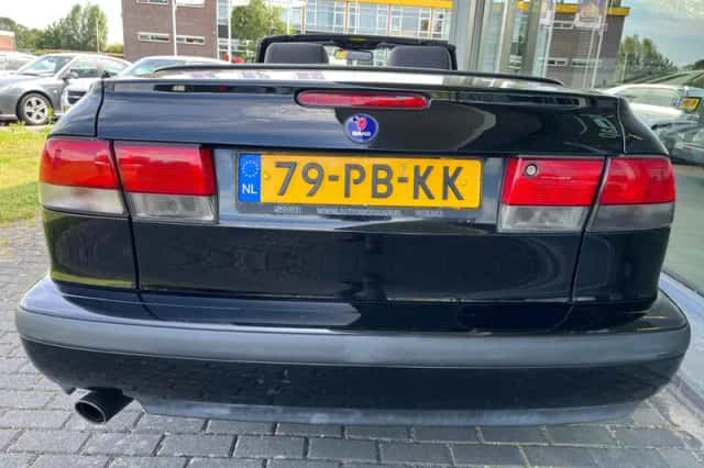 Saab 9-3 (2000) thumbnail 4