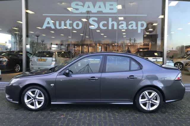Saab 9-3 (2010) thumbnail 2