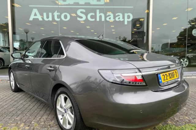 Saab 9-5 (2010) thumbnail 3