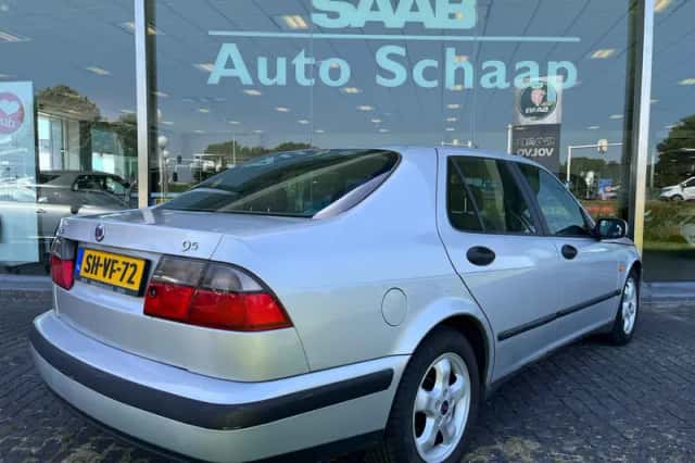 Saab 9-5 (1997) thumbnail 5