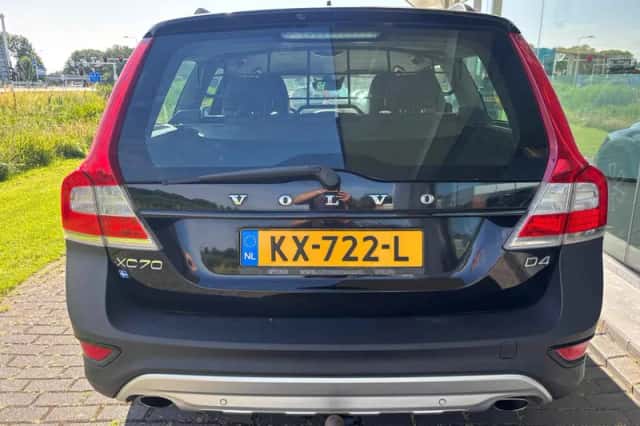 Volvo XC70 (2016) thumbnail 5