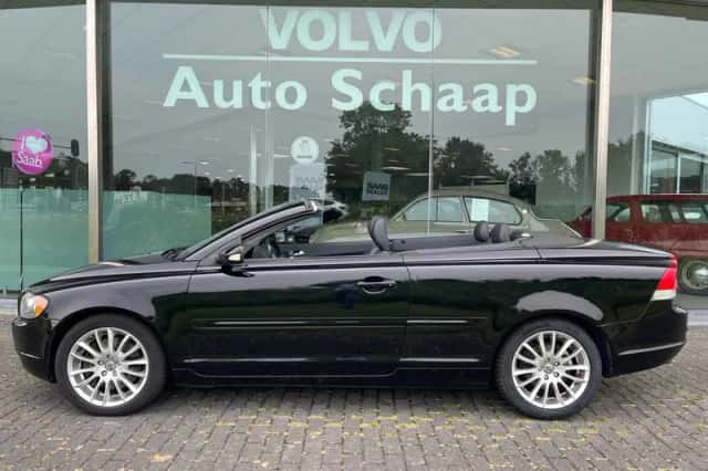 Volvo C70 (2006) thumbnail 2