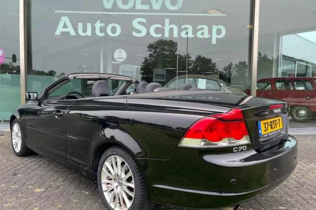 Volvo C70 (2006) thumbnail 3