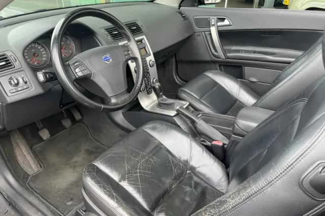 Volvo C70 (2006) thumbnail 6
