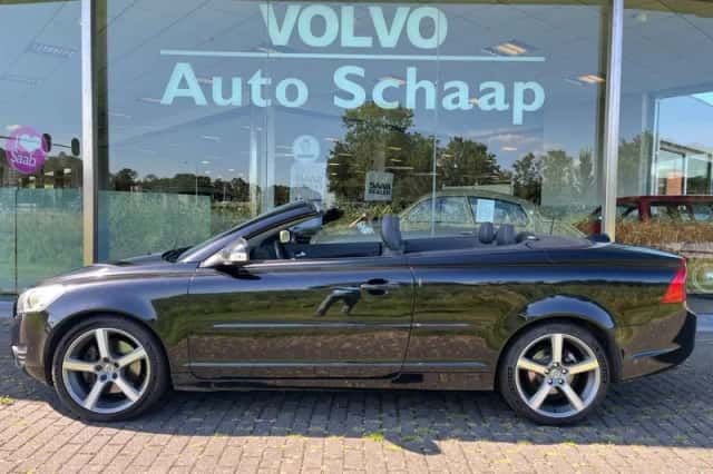 Volvo C70 (2011) thumbnail 2