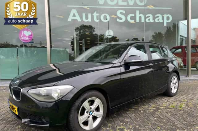 BMW 1-Serie (2012) thumbnail 1