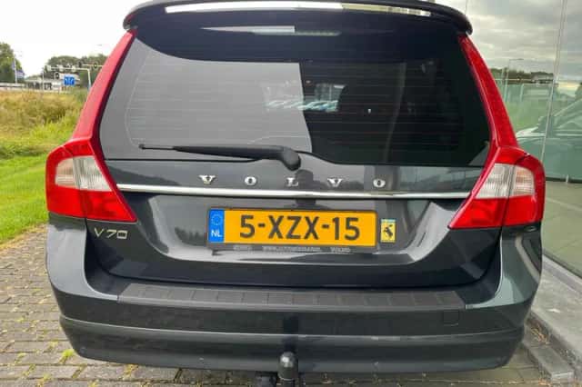 Volvo V70 (2012) thumbnail 5