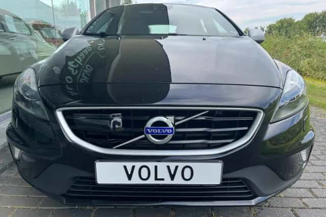 Volvo V40 (2016) thumbnail 4