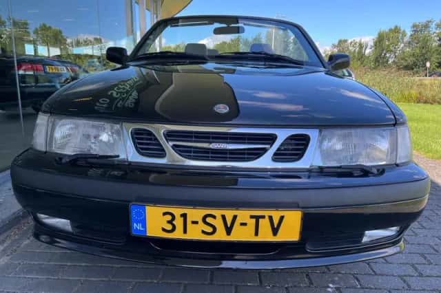 Saab 9-3 (2000) thumbnail 4