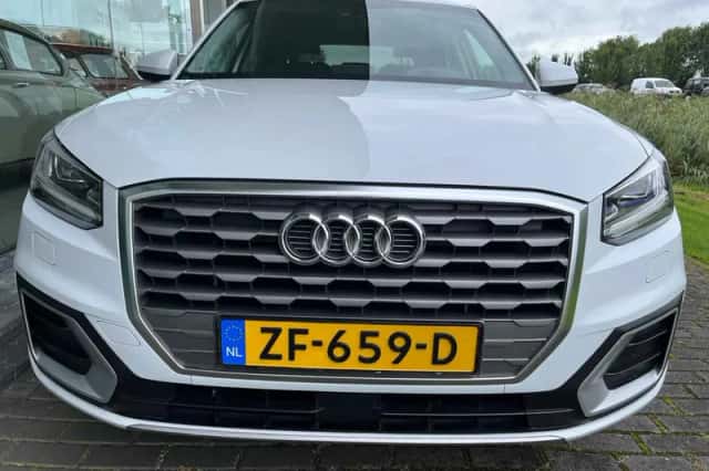 Audi Q2 (2018) thumbnail 4