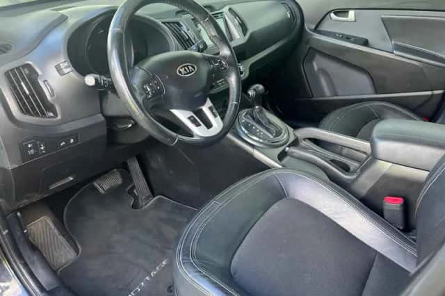 Kia Sportage (2012) thumbnail 6