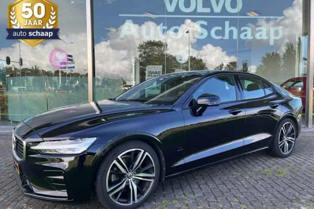 Volvo S60 (2019) thumbnail 1