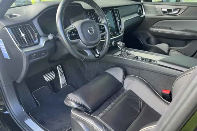 Volvo S60 (2019) thumbnail 6
