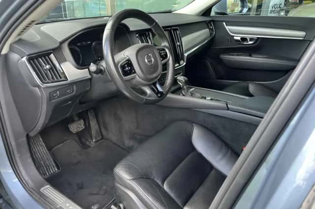 Volvo V90 (2018) thumbnail 6
