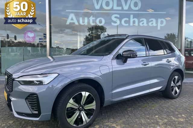 Volvo XC60 (2022) thumbnail 1