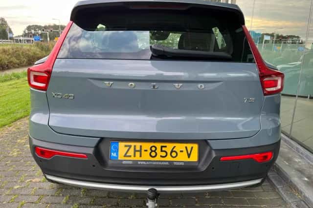 Volvo XC40 (2019) thumbnail 5