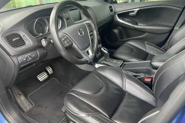 Volvo V40 (2018) thumbnail 6