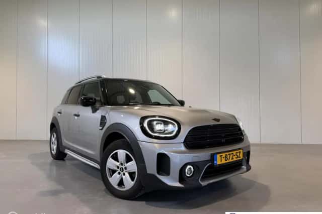 MINI Countryman (2023) thumbnail 3