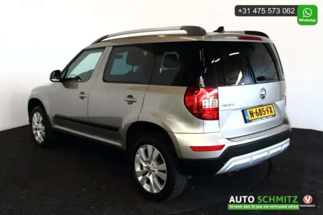 Škoda Yeti (2016) thumbnail 3