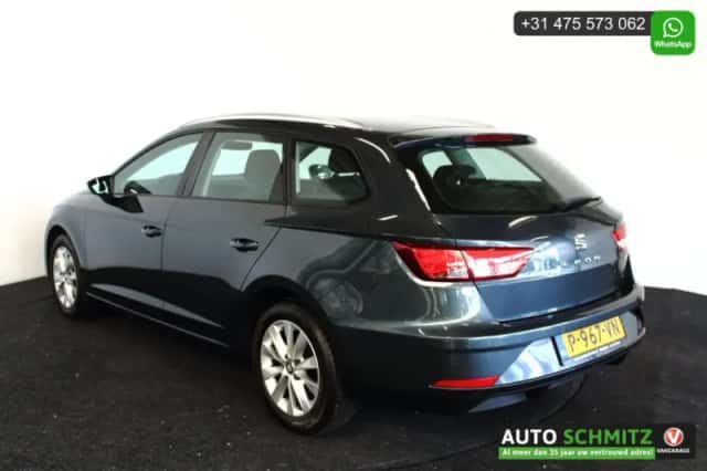 SEAT Leon (2019) thumbnail 3