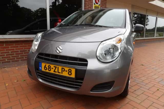 Suzuki Alto (2013) thumbnail 3