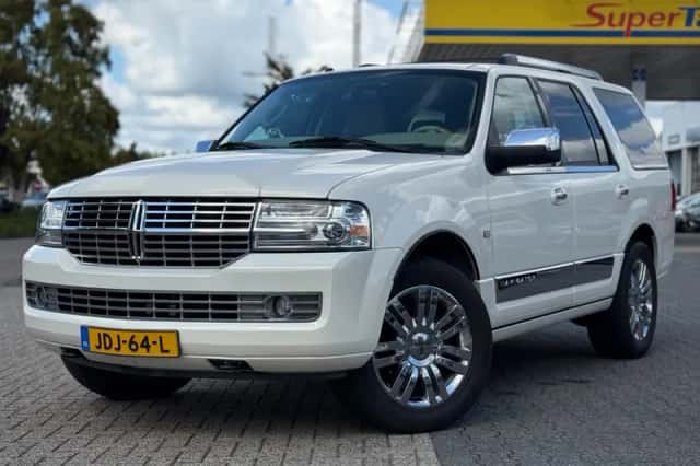 Lincoln Navigator (2007) thumbnail 1