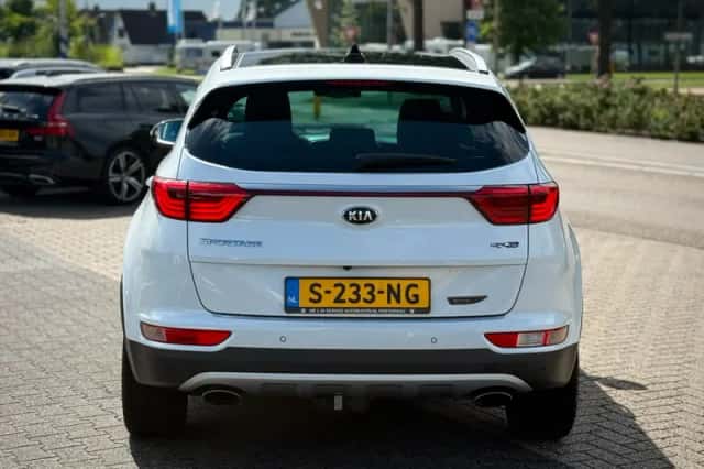 Kia Sportage (2017) thumbnail 4
