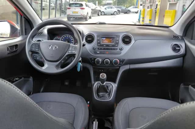 Hyundai i10 (2019) thumbnail 3