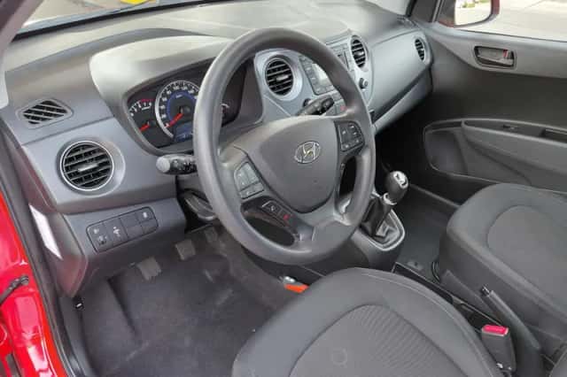 Hyundai i10 (2019) thumbnail 4