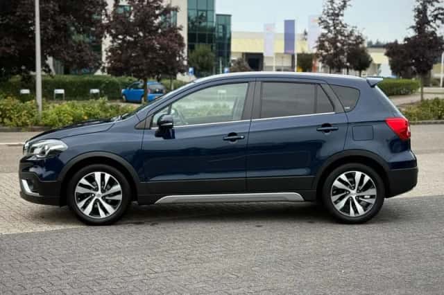 Suzuki S-Cross (2020) thumbnail 2