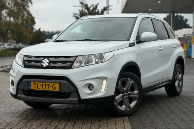 Suzuki Vitara (2018) thumbnail 1