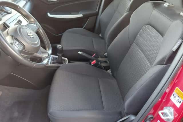 Suzuki Swift (2019) thumbnail 6