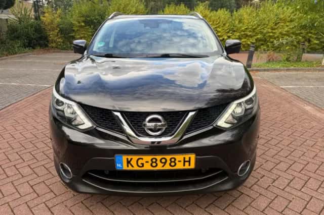 Nissan Qashqai (2016) thumbnail 2